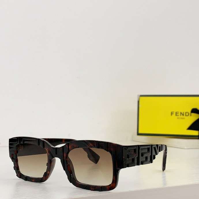 Picture of Fendi Sunglasses _SKUfw54107446fw